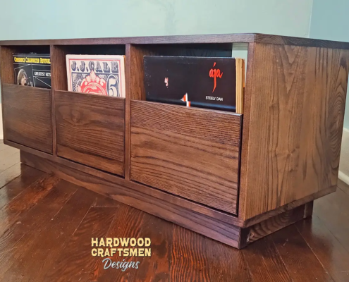 vinyl-player-stand-with-dovetail-drawers