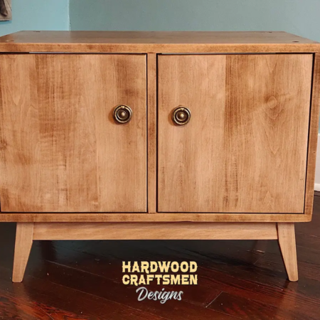 Custom made media storage cabinet with 2 doors in solid maple wood with a 2 x 1 layout. Perfect as a record player stand.