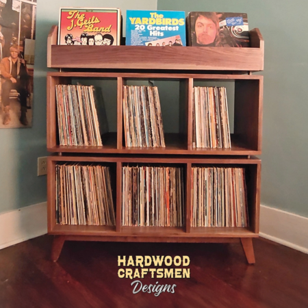 vinyl-record-storage-with-flip-holders