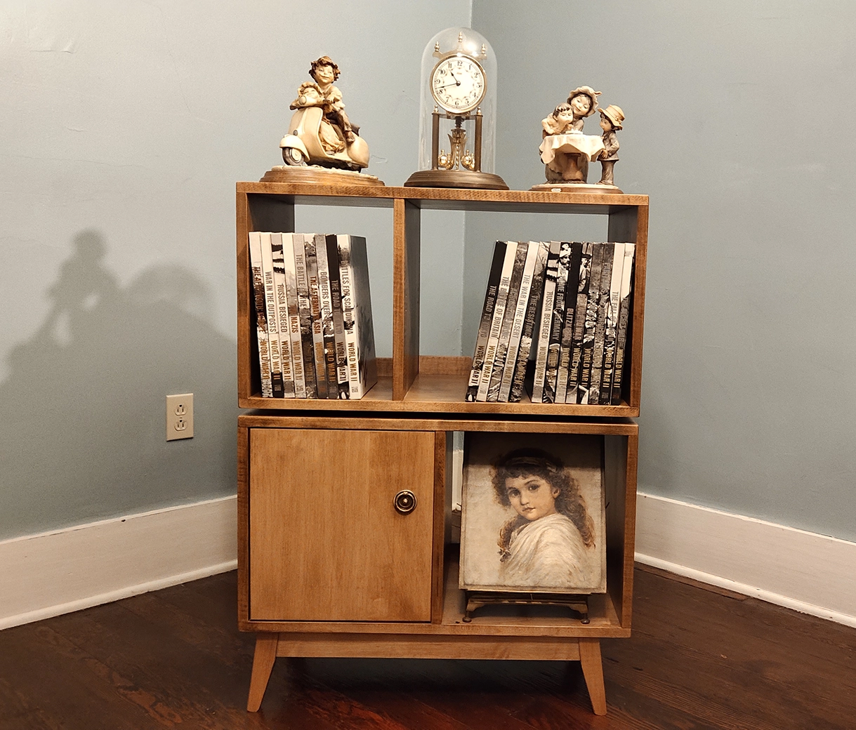 Bookcase And Display Cabinet Mod-liv