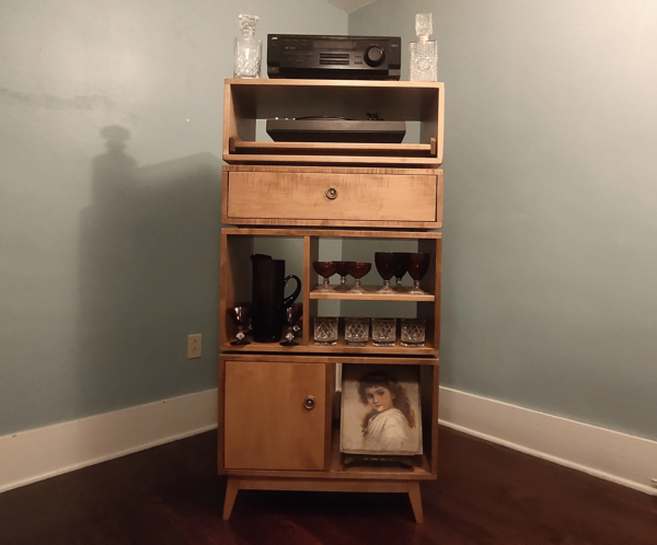 grand3-audio-stereo-cabinet