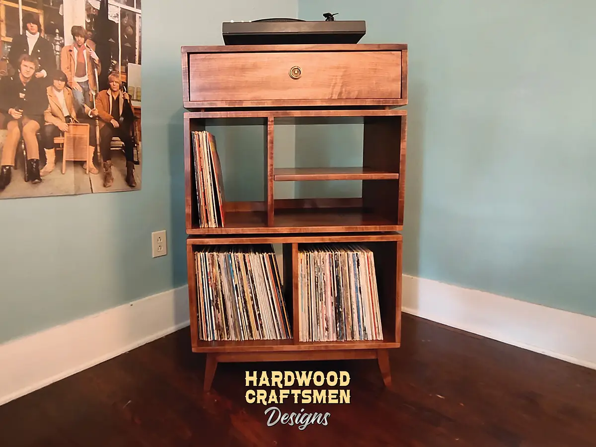 Large Maple Record Cabinet, Tall Narrow Vinyl Storage with Equipment Shelf, Record Player Stand with Doors Holds Up To 360 Albums - Image 3