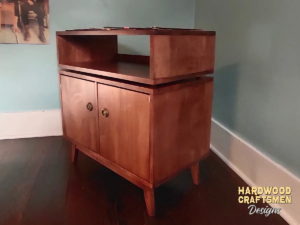 maple-record-storage-cabinet-2-door-solid-wood-media-console-with-equipment shelf-hand-built-record-player-stand